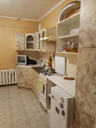 Мясоедовская/Средняя сдается квартира для словян,можно с детьми,комната 28 м с д. Малиновский. фото 2