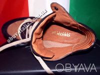 Брендовая обувь оригинал из Италии
 
Сникеры женские замшевые знаменитой фирмы. . фото 9