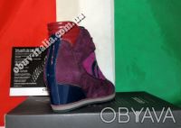Брендовая обувь оригинал из Италии
 
Сникеры женские замшевые знаменитой фирмы. . фото 3