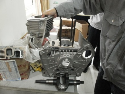 
Двигатель дизельный Weima WM186FB (вал под шпонку, съемный цилиндр, 9,5 л.с.)
Д. . фото 6