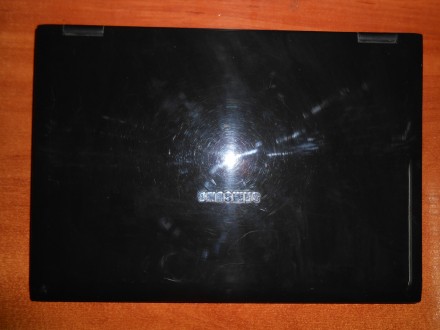Ноутбук Samsung NP-R710 (AS02UA).
Установлена вин7 х64, прошит до последней верс. . фото 2