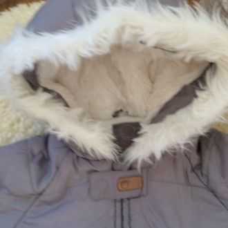 Стильна курточка і мішок на ношки , дуже зручна , можна на теплу зиму чи весну і. . фото 4
