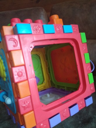 Продаю розвиваючий куб. Дуже цікава іграшка для діток від 9 місяців. Можна склад. . фото 9