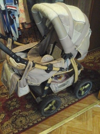 Продам свою коляску-трасформер Adamex Patrol после одного ребёнка. очень удобная. . фото 2
