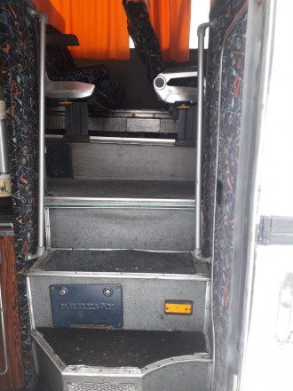 Автобус Neoplan 50 місць,обємне багажне відділення,двигун і коробка передач Scan. . фото 10