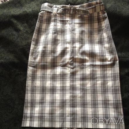 Оригинальная юбка ( фирма Mango ) с завышенной линией талии и ремешком , на подк. . фото 1