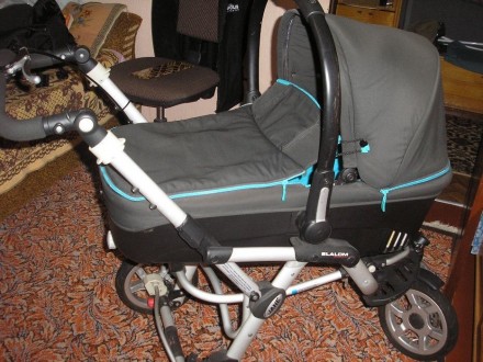 Продам отличную коляску трансформер б/у. Коляска предназначена для детей от рожд. . фото 2