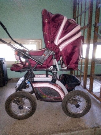 Очень удобная коляска для покупок и прогулок с малышом.Имеется пенал для перенос. . фото 3