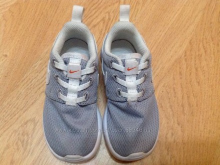 Фирменные кроссовки Nike 30 р. Длина стельки 18,5 см. Состояние новых!. . фото 4