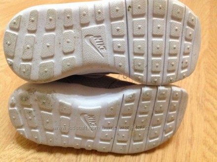 Фирменные кроссовки Nike 30 р. Длина стельки 18,5 см. Состояние новых!. . фото 7