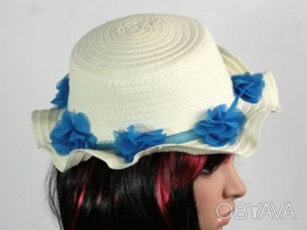 Соломенная шляпа детская Флюе 26 см., бело-синяя (113138)
Женские соломенные шля. . фото 1