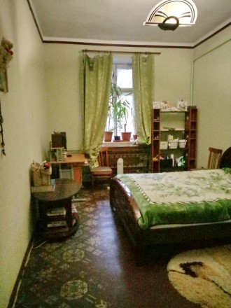 Квартира теплая, уютная, 2/3 эт., общей площадью 75 кв.м., двухсторонняя, окна в. Приморский. фото 2
