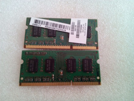 Продам два модуля памяти Samsung M471B2873FHS-CH9 1GB 1Rx8 PC3-10600S-09-10-ZZZ . . фото 3