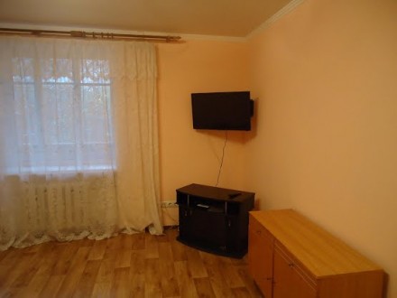 АРЕНДА
Жукова-Школьный, 1 комнатная,есть диван,вся быт техника,встроенная кухня. Таирова. фото 4