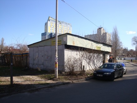 Сдается в аренду отдельностоящее здание в Подольском районе, по 

ул.Порика 14. Подол. фото 2