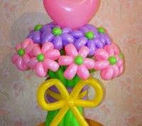 Цветы из воздушных шаров 
Сделайте незабываемым Ваш праздник 
Цветы от 8 грн 
. . фото 9