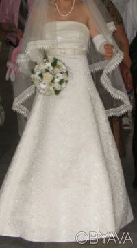 Продам свадебное платье на корсетной основе р. 44-46. Фасон ампир, цвет слоновой. . фото 2