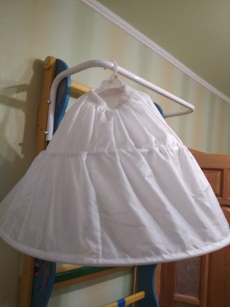 Очень нарядное платье для маленьких принцесс, которые хотят попасть на бал или л. . фото 10