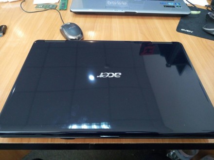 Двух ядерный, надежный, ухоженный ноутбук Acer Aspire 5732z
Продам ноутбук Acer. . фото 2