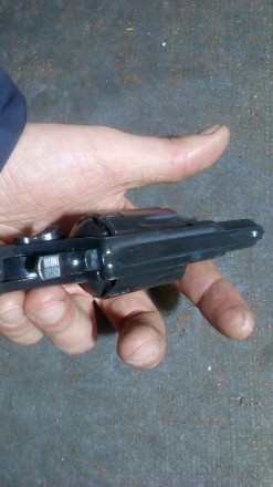Продам немецкий, револьвер под патрон Флобера МЕ 38, револьвер в отличном состоя. . фото 11