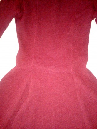 Очень красивое платье бордового цвета (подойдет для подростка или миниатюрной де. . фото 4