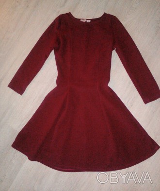 Очень красивое платье бордового цвета (подойдет для подростка или миниатюрной де. . фото 1