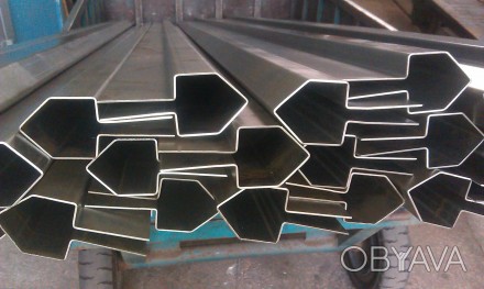Предоставляем услуги по гибке листового металла в Киеве.
Длина до 3м и толщина . . фото 1