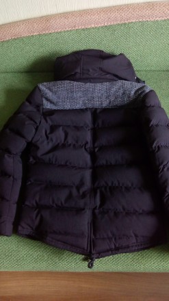 Продам куртку на мальчика 11-13 лет сезона осень-зима. Состояние практически нов. . фото 4