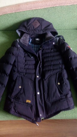 Продам куртку на мальчика 11-13 лет сезона осень-зима. Состояние практически нов. . фото 2