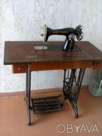 Машинка швейная "Подольск", ножная (около 50 лет назад произведена)
Цена -1000 . . фото 5