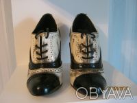 продаю женские комбинированные туфли на шнуровке фирмы ALDO 36 разм в отличном с. . фото 2