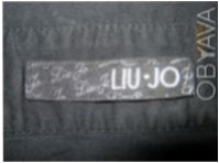 рубашка черного цвета из натуральной ткани (хлопок и вискоза), рукава чуть ниже . . фото 7