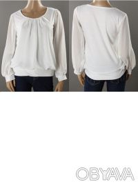 Очень красивая и нежная белая блузка с шифоновыми рукавами . 
Размерный ряд: L,. . фото 3