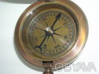 Карманный компас с солнечными часами Ross London
Новый
Сделан под старину из л. . фото 6