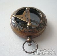 Карманный компас с солнечными часами Ross London
Новый
Сделан под старину из л. . фото 8