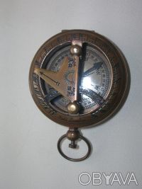 Карманный компас с солнечными часами Ross London
Новый
Сделан под старину из л. . фото 3