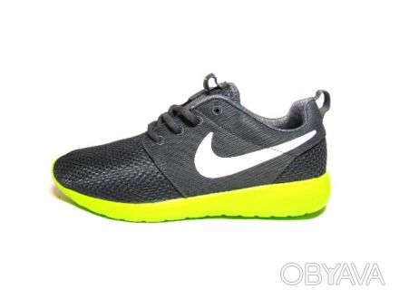 Мужские кроссовки Nike Roshe Run (Grey & Green)

Мужские кроссовки Nike Roshe . . фото 1