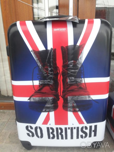 Стильный , качественный, фирменный чемодан от известного французcкого бренда Dav. . фото 1
