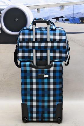 Качественные, очень легкие чемоданы французского бренда Decent. Специальная конс. . фото 9