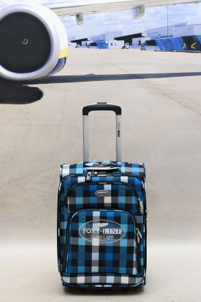 Качественные, очень легкие чемоданы французского бренда Decent. Специальная конс. . фото 2