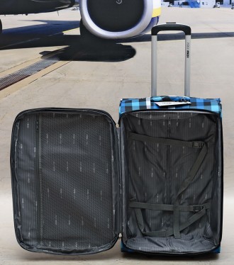 Качественные, очень легкие чемоданы французского бренда Decent. Специальная конс. . фото 12