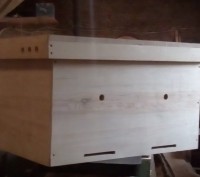 Изготовление ульев под заказ.

Улей (10 рамочный), съемное дно, подкрышник, кр. . фото 11