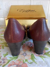 Туфлі шкіряні,коричневі,epiffani Франція.
Розмір-38/39, каблук-(5,5/6)см.
Туфл. . фото 3