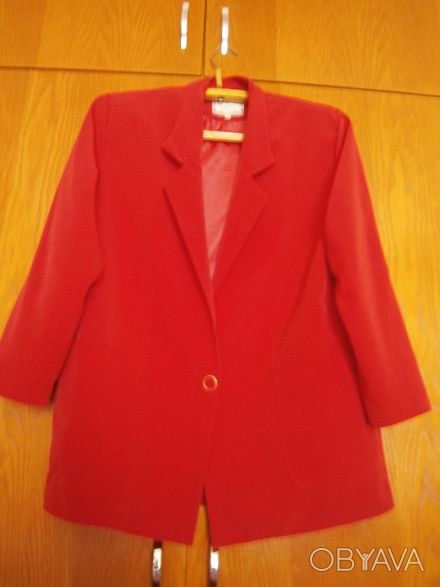 Продам женский красный пиджак, состояние очень хорошее, как новый, одевался всег. . фото 1