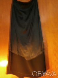 Продам черную удлиненную юбку-макси на черной шелковой подкладке. Шлица сзади пр. . фото 6
