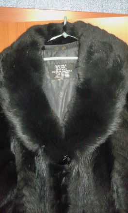Черная натуральная шуба зимняя с узором
Натуральная шуба горная коза с узором.
. . фото 4