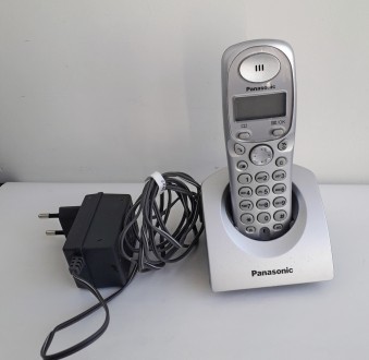Радиотелефон (база с трубкой+трубка) Panasonic KX-TG1107. В рабочем состоянии и . . фото 6