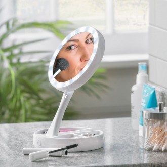 Двойное косметическое зеркало с Led подсветкой Miracle
Косметическое зеркало на . . фото 2