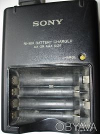Продаю зарядное устройство SONY для Ni-Mh аккумуляторов.
Рабочее, почти не испо. . фото 2