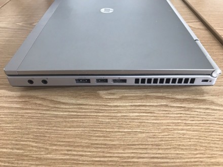 HP EliteBook

8460p

14,0 "ноутбук

Процесор Intel (R) Core (TM) i5-2520M . . фото 4